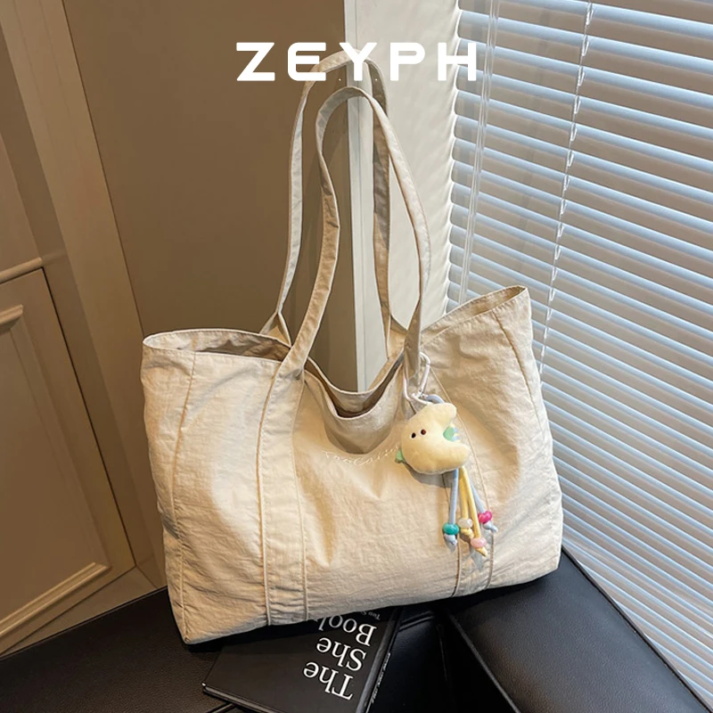 

Zeyph Simple Commuting Large Capacity Athleisure Shoulder Bag Women s Four Season Handbag