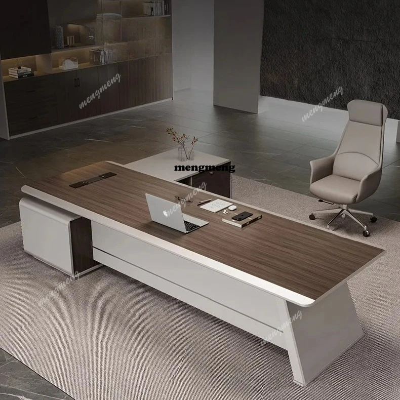 

Стол руководителя с декоративной отделкой, простой и современный, элитный, для кабинета менеджера, начальника, президента.