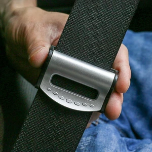 2 Buah Klip Gesper Sabuk Pengaman Keselamatan Mobil Penghenti Sabuk Pengaman Antiselip Klip Pengikat Sabuk Pengaman Mobil Universal Aksesori Mobil Interior 6 interior truk man penjualan terbaik - №