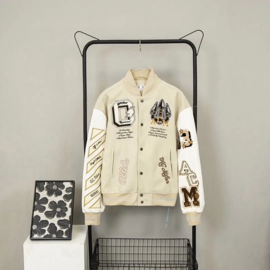 Die neueste beliebte Hip-Hop-Schwerindustrie jacke auf der High Street, der neue Harajuku-Motorrad anzug und die vielseitige Baseball uniform