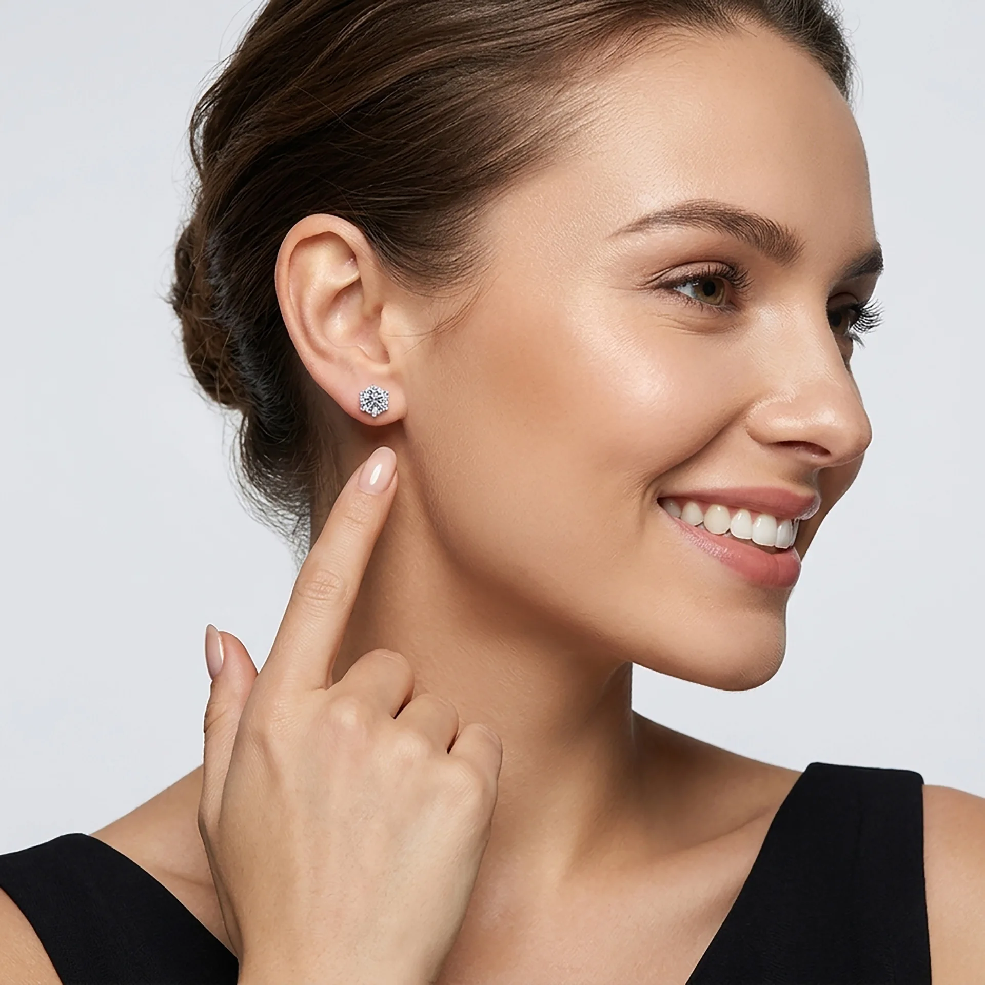 S925 Sterling Silver Geometric Moissanite Stud Earrings Featuring Precision Six-Claw Setting Round Brilliant Stones in 3mm to 6.
