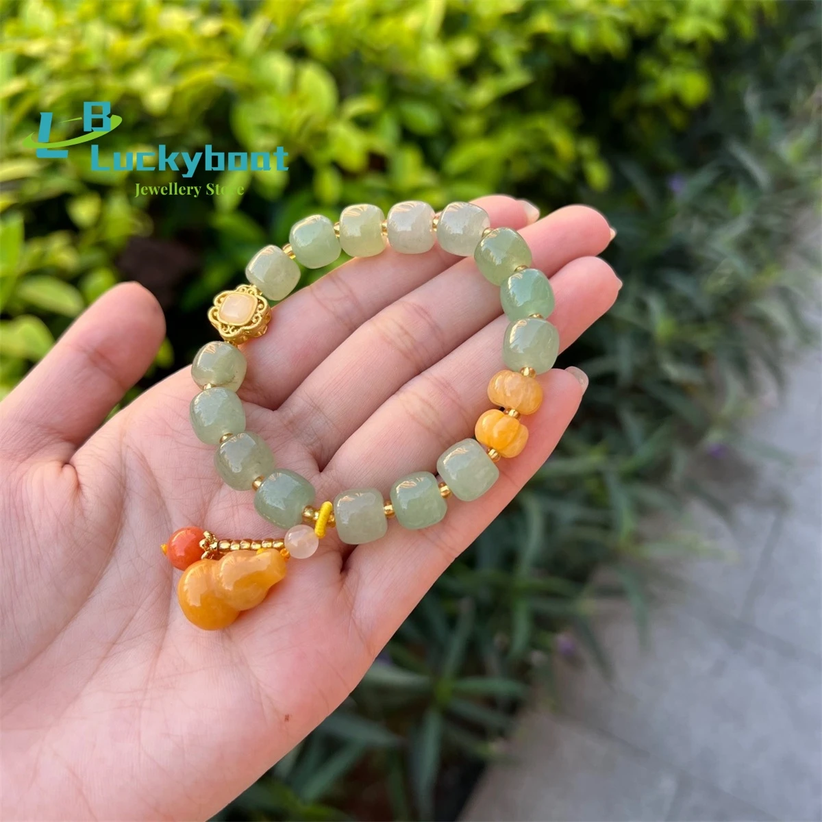 

Natural New Dongling Jade Barrel Beads Chinoiserie Style Jade with Gold Silk Jade Pumpkin Beads Gourd Pendant Hand String Gift