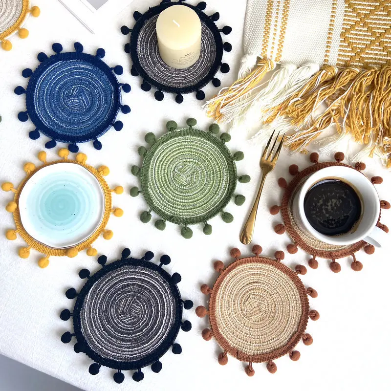 

Round Faux Cotton Yarn Placemats Ins Style Semi-Handmade Woven Placemat Insulated Dining Table Cup Household Decorative Vase Mat