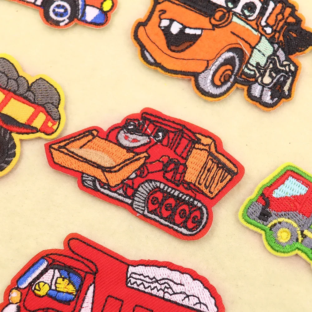 16PCS Cartoon Car Patches Excavator Truck DIY Patch Cute Embroidery Applique Iron on Clothing Accessories Kids Clothes Stickers