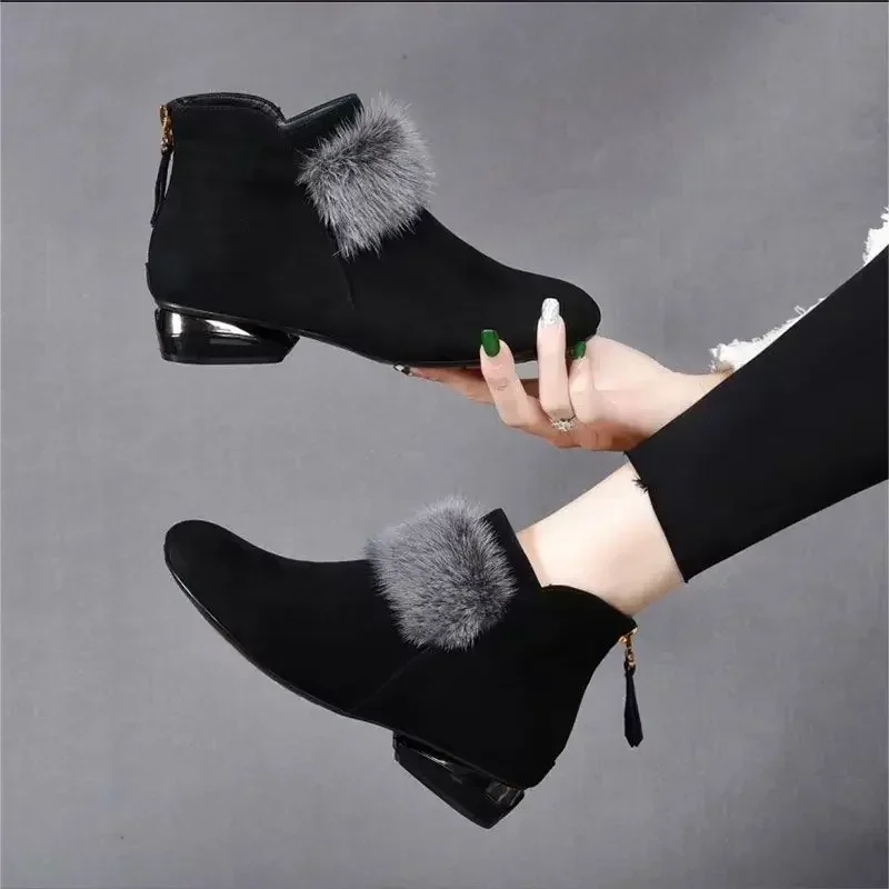 

2024 Shoes for Women Winter Plush Warm Women's Boots Low Heel Non-slip Commuter Office Ladies Shoes Fashion Zipper Short Boots