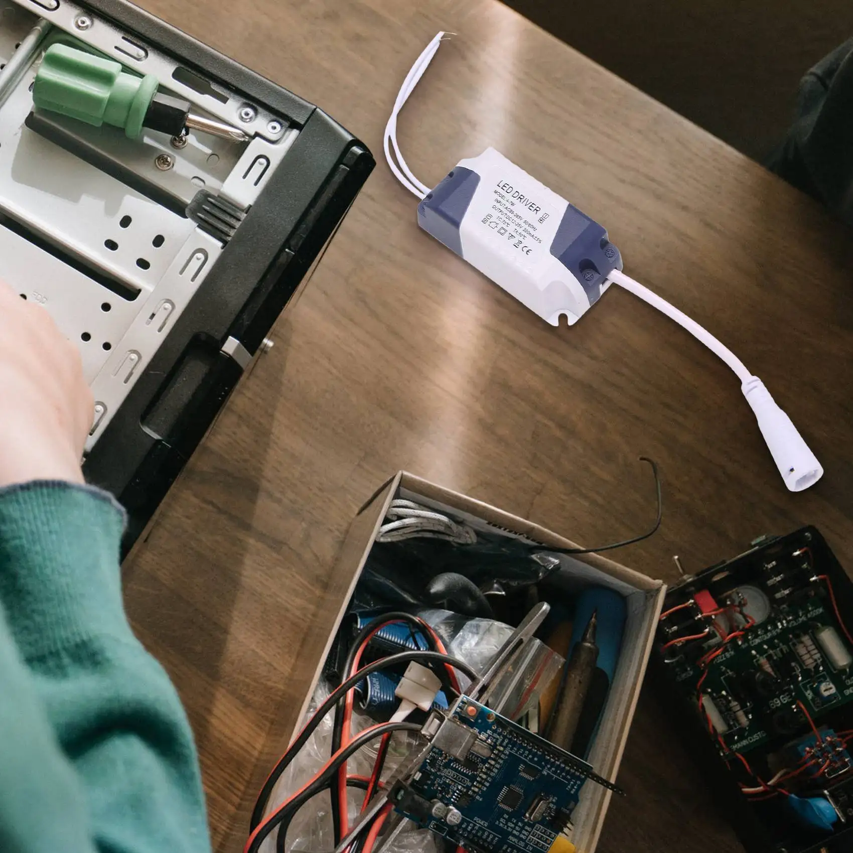 Trasformatore LED - Trasformatore costante Trasformatore di alimentazione driver LED 4-7W DC12-24V Durevole