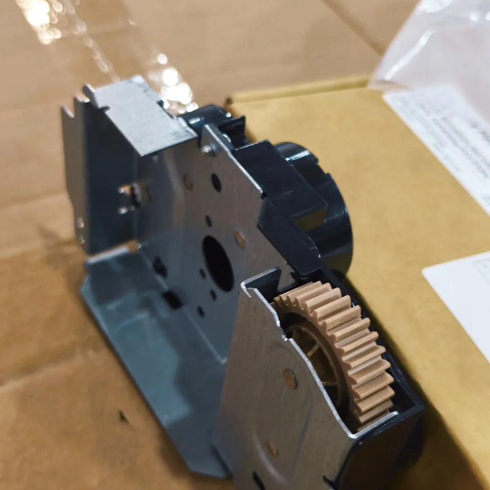 5x-302rv94020-2rv94020-fk-1150-piastra-ingranaggi-trasmissione-fusore-per-kyocera-p2235-p2040-m2135-m2635-m2735-m2835-m2040-m2540-m2640