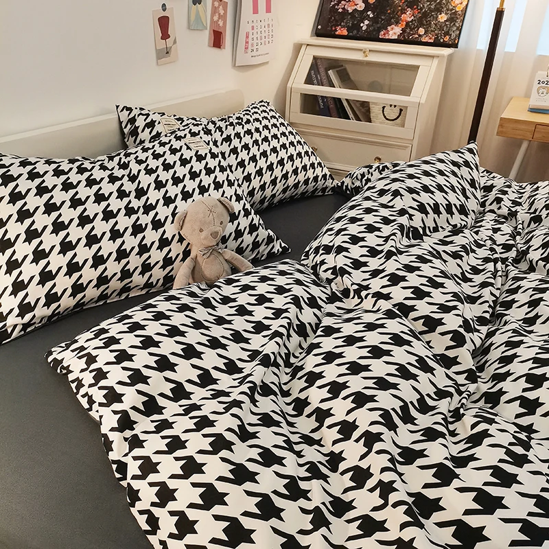 Home Textile Bedding Set, Duvet Cover,Flat Sheet ,Pillowcase,Bed Linen Set,Brushed Microfiber,Black Houndstooth