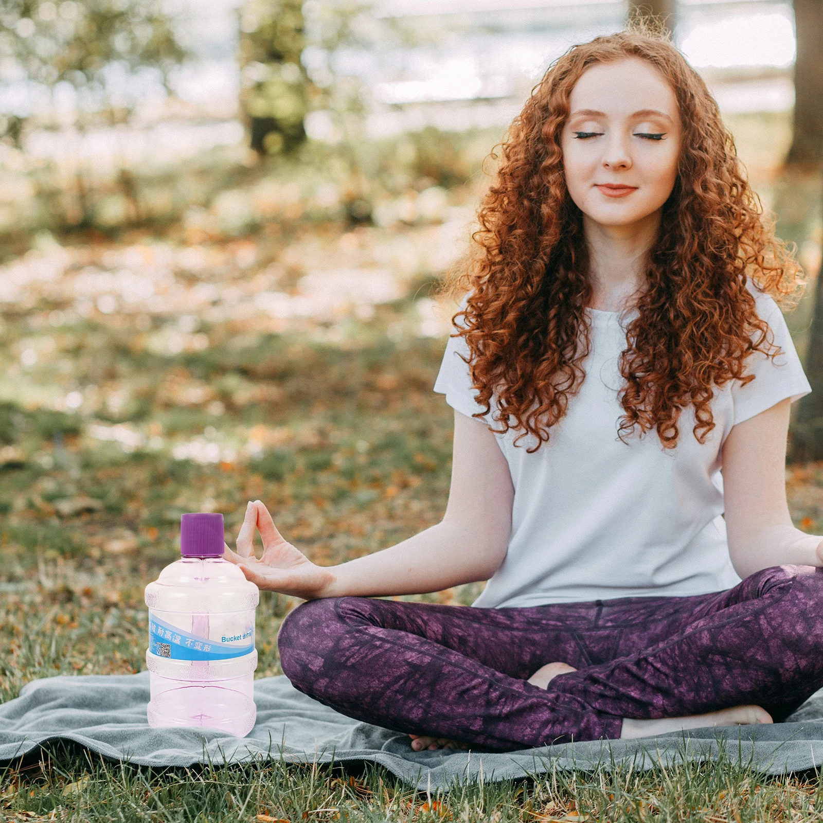 

Sports Water Bottle Portable Large Capacity Thickened Body Stable Base Comfortable Grip Fitness Outdoor Water Jug for Exercise