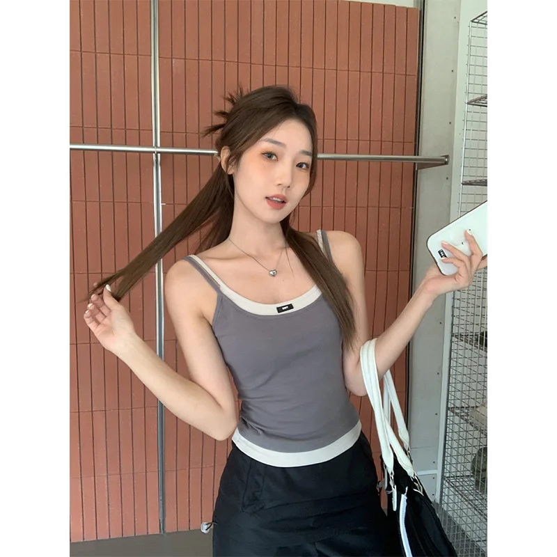 

Fake Two Contrasting Spliced Camisole Vest For Women In Summer 2025, New Sleeveless Sweet And Spicy Girl Short Top