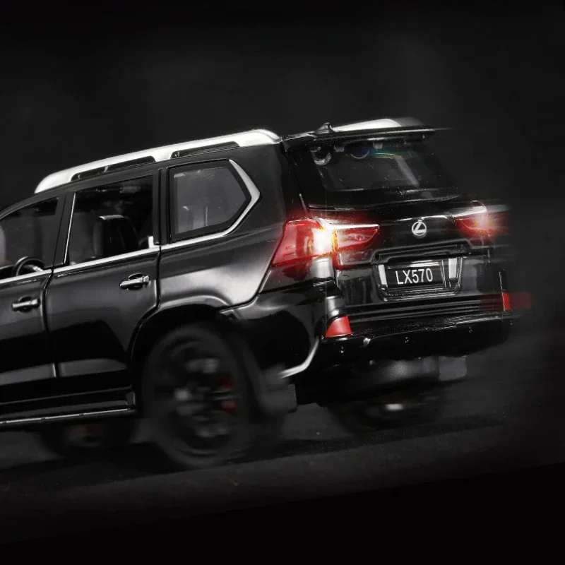 1:22 LEXUS LX570 SUV Geländewagen Simulation Diecast Metalllegierung Modellauto Sound Licht Zurückziehen Sammlung Kinder Spielzeug Geschenke