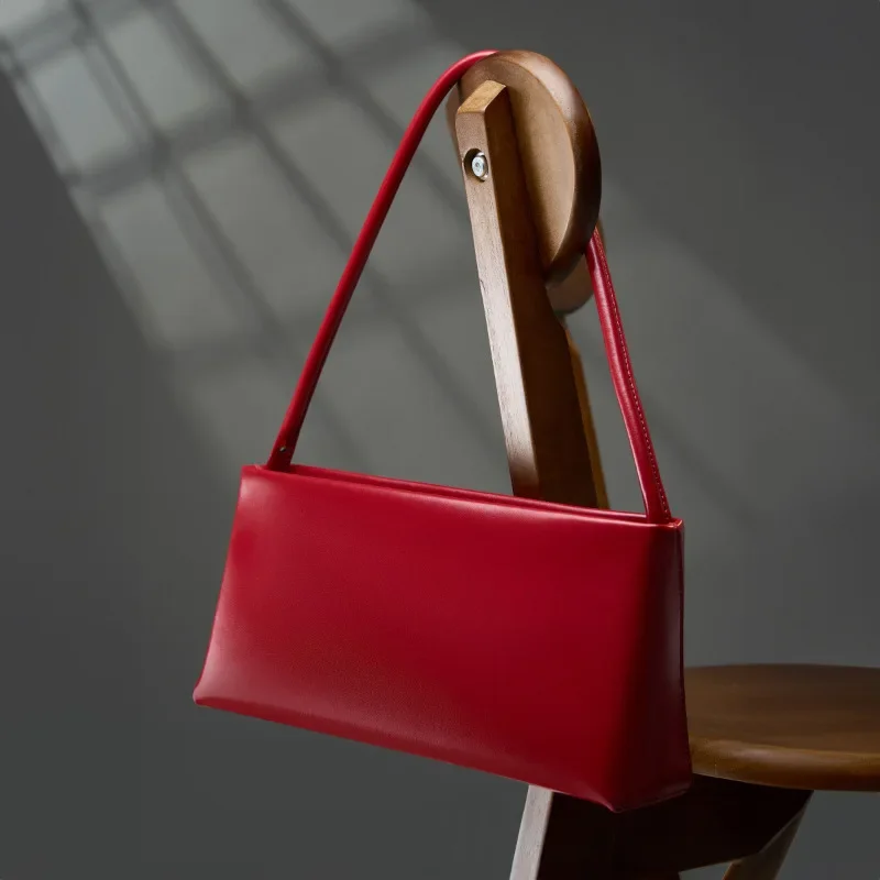 2025 nuevo bolso de lujo de diseñador de cuero para mujer, bolso de hombro rojo, monederos y bolsos para axila para mujer