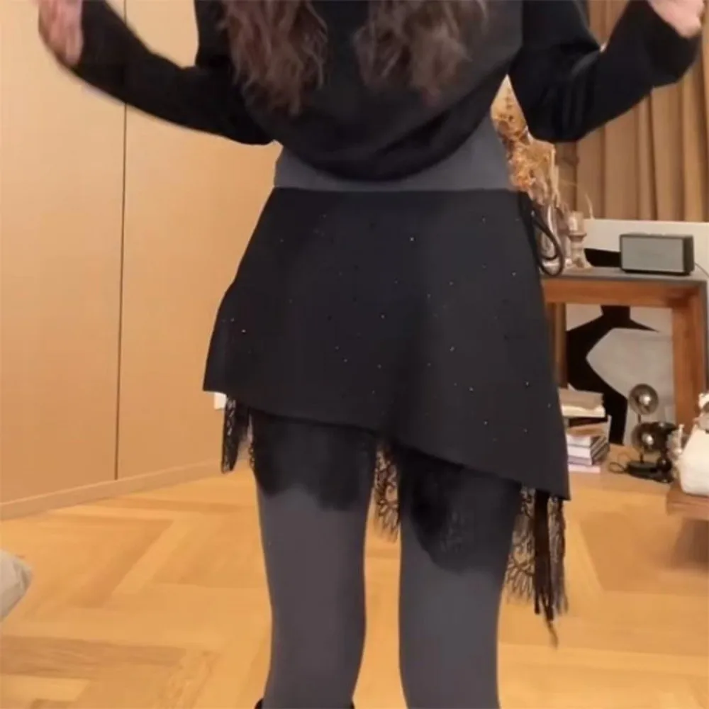 レースバットカーテンスカート-ラインストーンベルト付きデザイン-ハーフスカート-通気性のある生地-不規則なレイヤードレース-ファートカーテンアウターウェア