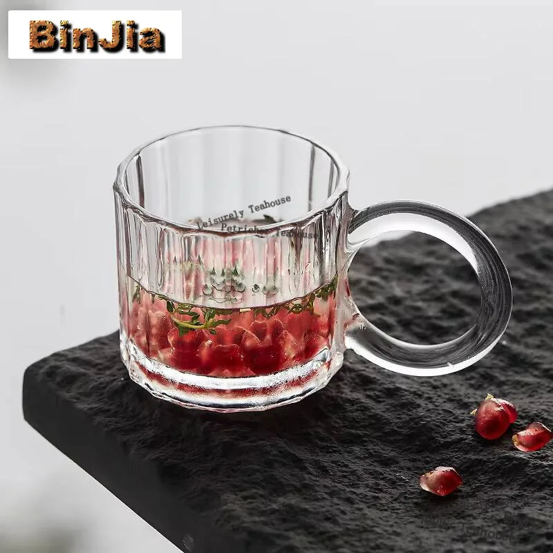 

Термостойкая стеклянная чашка для воды в полоску, 250 мл, рельефная чашка для завтрака, овсянки, молока, кофе, чашка большой емкости, чашка для воды с ручкой