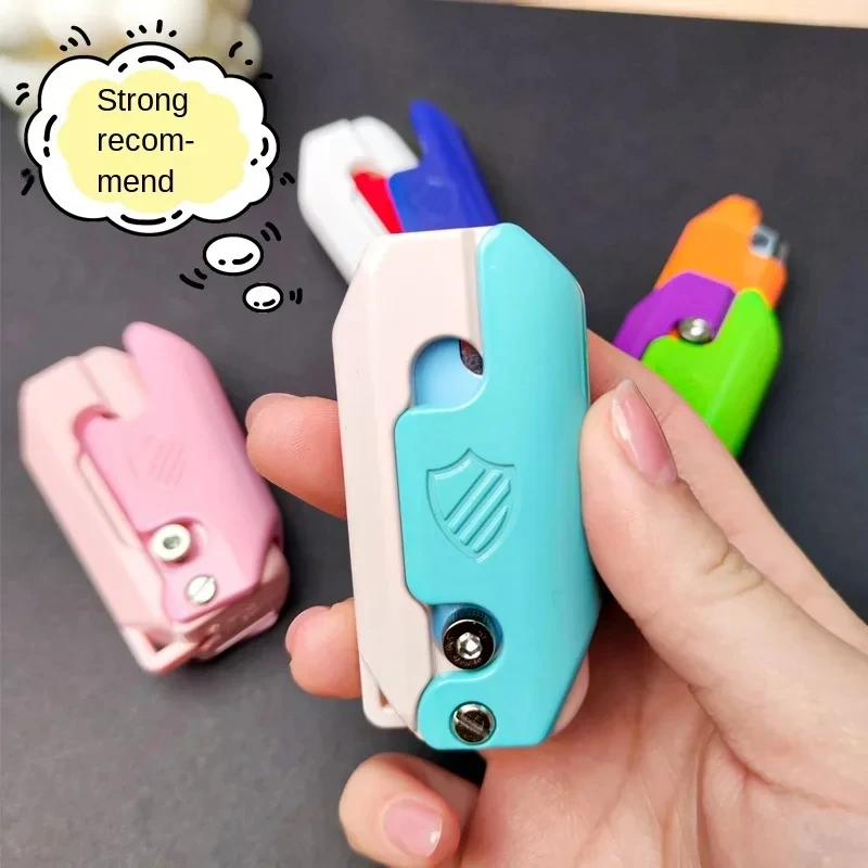 New Cute Carrot Knife Direct Injection Flame Lighter Butane Gas Inflatable Lighter Cool Upscale Exquisite Small Giftr