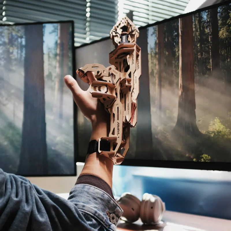 ARMPAL Modello di assemblaggio in legno Riparazione Artiglio meccanico Robot Mano Puzzle 3D Giocattolo Creativo Kit di costruzione fai da te per bambini Giocattolo per adulti