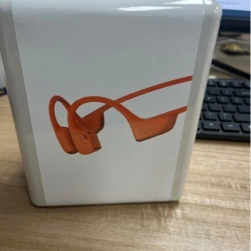 

Bone conduction bluetooth headset, true wireless sports running headset is not in the ear