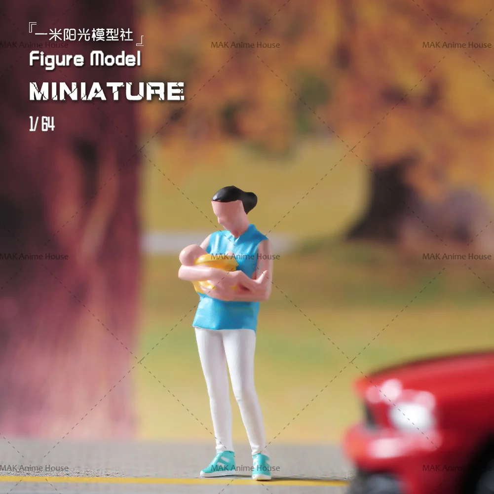 Miniatures Figures 1/64 Photographer Sexy Beauty Holding Baby Mom Model Creative Photography Scene Dolls Toy