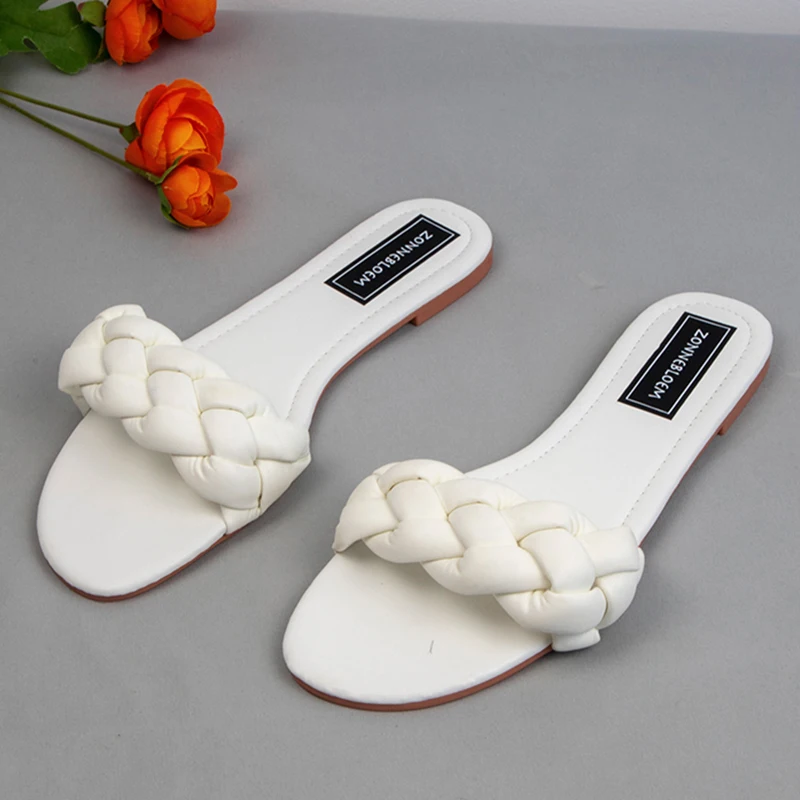 New Designer Fashion Summer Sandals Women Flat Bottom Ladies PU Leather Slides Weave Slip on Sandal Woman Outside Beach Shoes