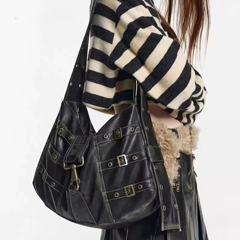 Damen-Y2K-Umhängetasche, lässige Tote-Bag im Heavy-Industry-Punk-Stil des Millenniums, Jugend-Umhängetasche mit breitem Schulterriemen und Nieten – Detail 1