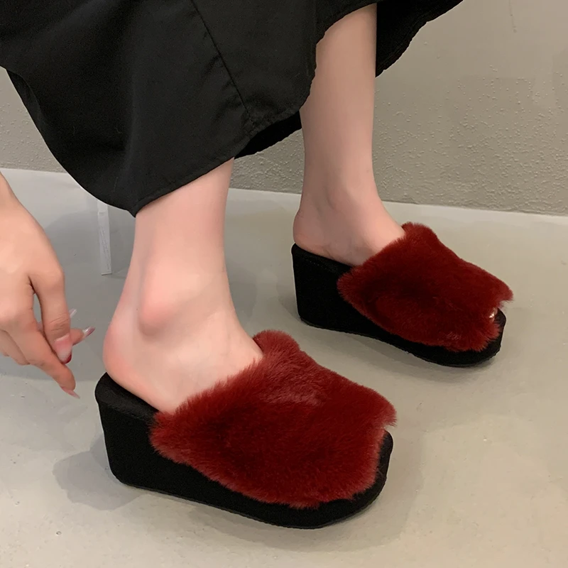 Women Slippers Fur Shoes Ladies Luxury Slides Heels Wedge Pantofle Platform Plush Designer High Fabric Rome Rubber Spring Autumn