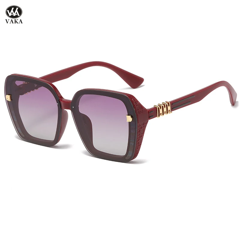 

2024 Fashion Oversize Gradient Square Sunglasses High Quality For Women Vintage Chain Frame Sun Glasses Female Elegant Shades