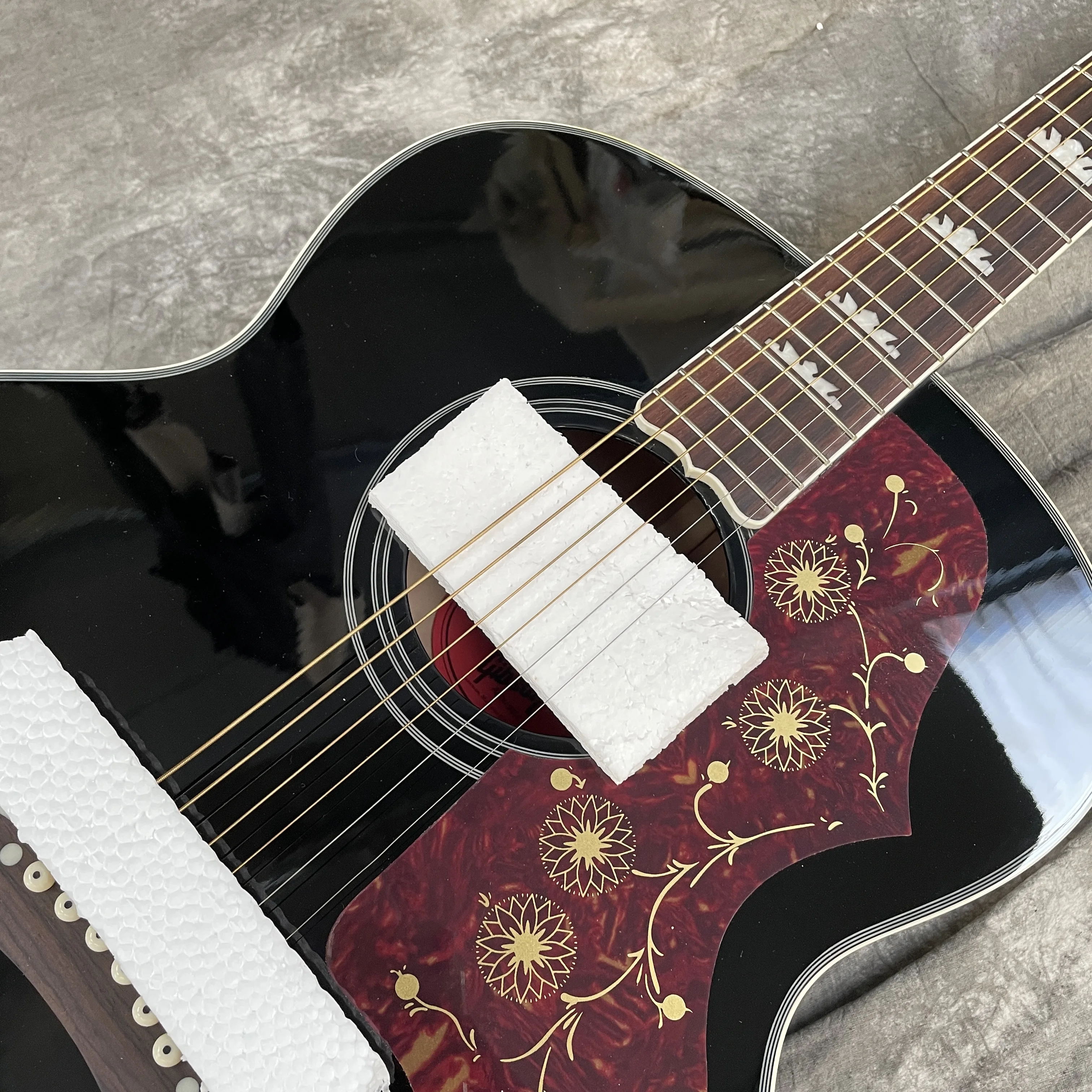 

Black Sj200 Acoustic Electric Guitar w/EQ Top Solid Spruce B&S Laminate Maple Fast Ship