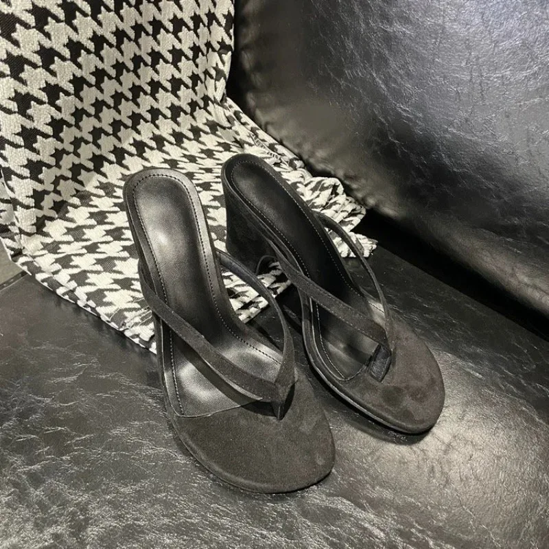 

Flip-flops Women Summer Outside Wear 2026 New Non-slip Red Chunky Toe High-heeled Sandals for Women Sandalias De Mujer