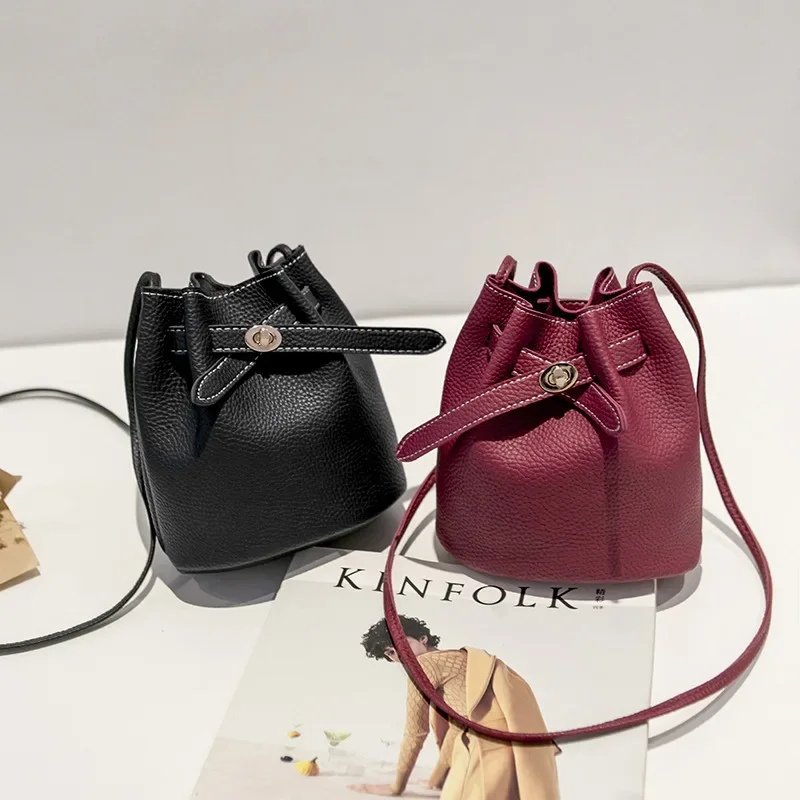 Bucket Shoulder Bag Women Drawstring Crossbody Bag Female Messenger Bags Ladies Synthetic Decorative Leather Handbag