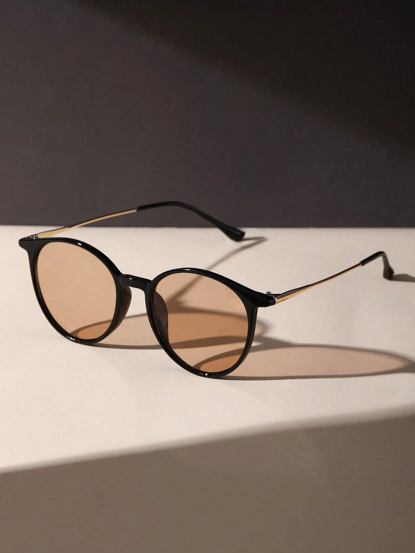 1PC Fashion Round Metal Women Sunglasses For Men Daily Life Shades Eyewear Accessories.Glasses view 4
