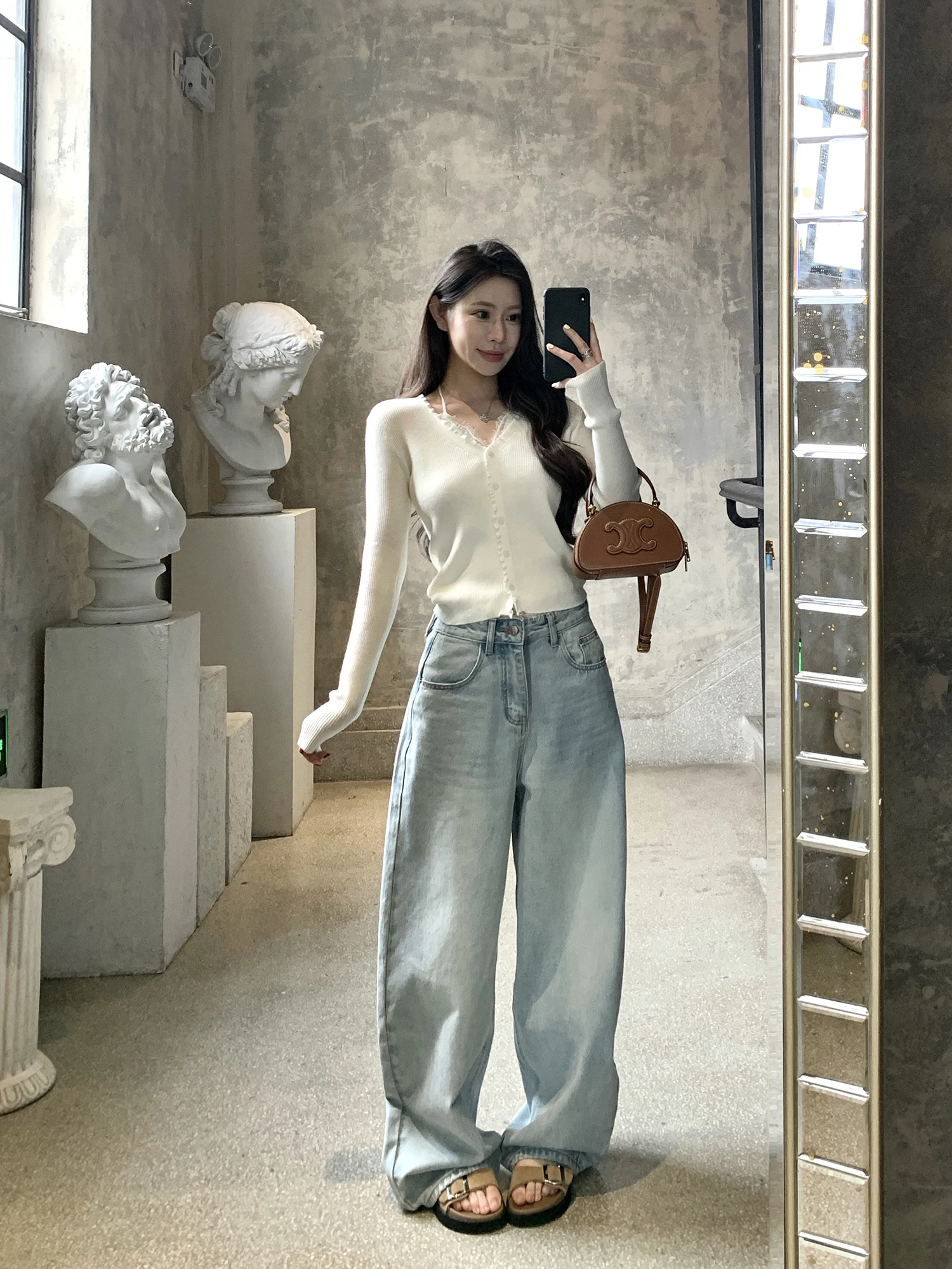 

Slimming Wide Leg Jeans ey Waed Casual Versatile Spring Season High Waist Zipper Closure Loose Fit Ladies Denim Pants