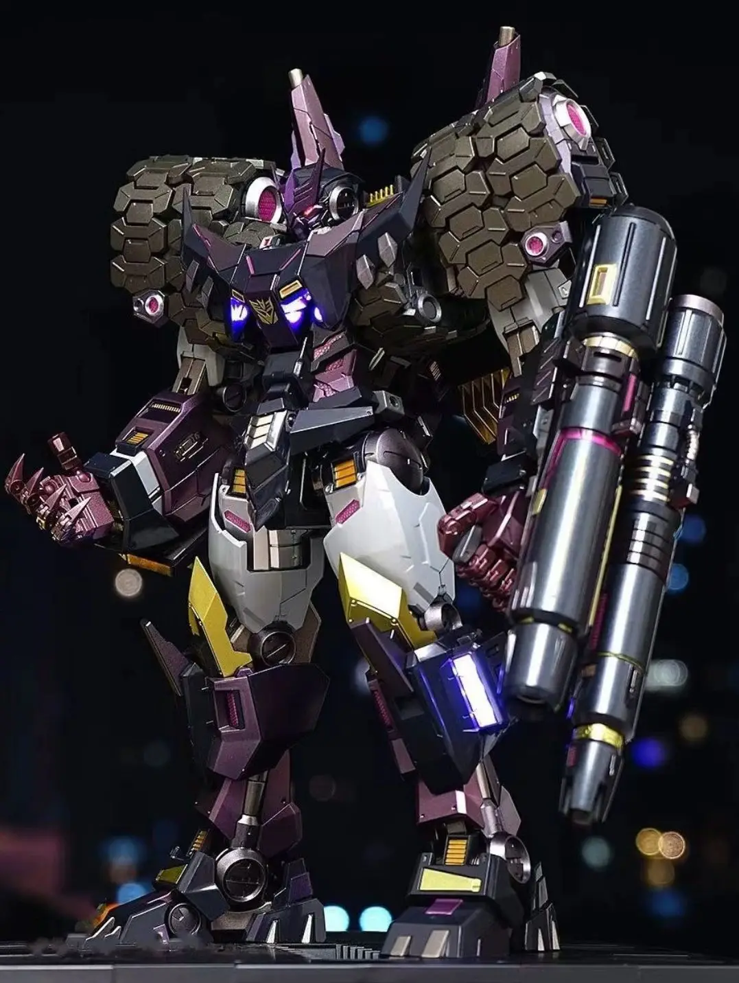 Auf Lager Mc Muscle Bear Transformation Limited Edition verzinkte Version Tarn mit der offiziellen Website Additional Sound Canyon