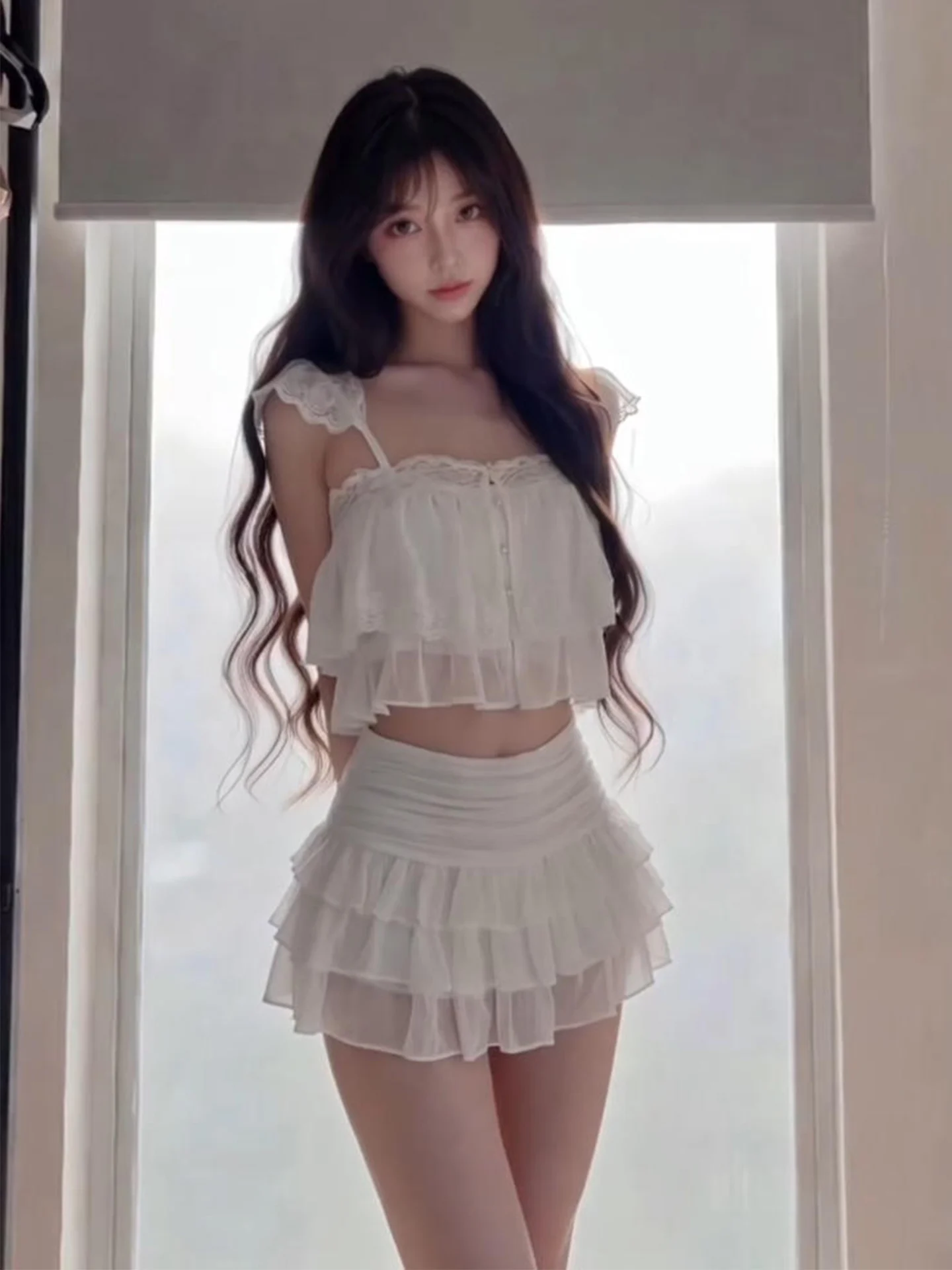

XZY Summer High Waist White Lace Crop Top And Short Skirt Set Women's plus Size Fashionable Commute Style Ruffle Detail