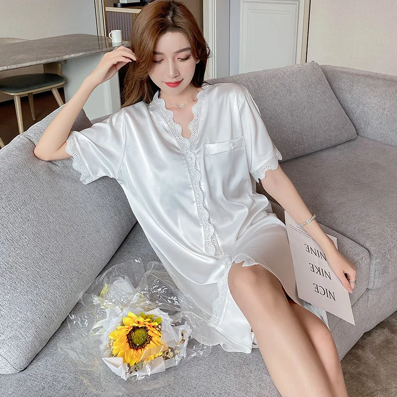夏の半袖セクシーなシャツルーズパジャマは家の服装のファッショナブルな部分の外で着用できます
