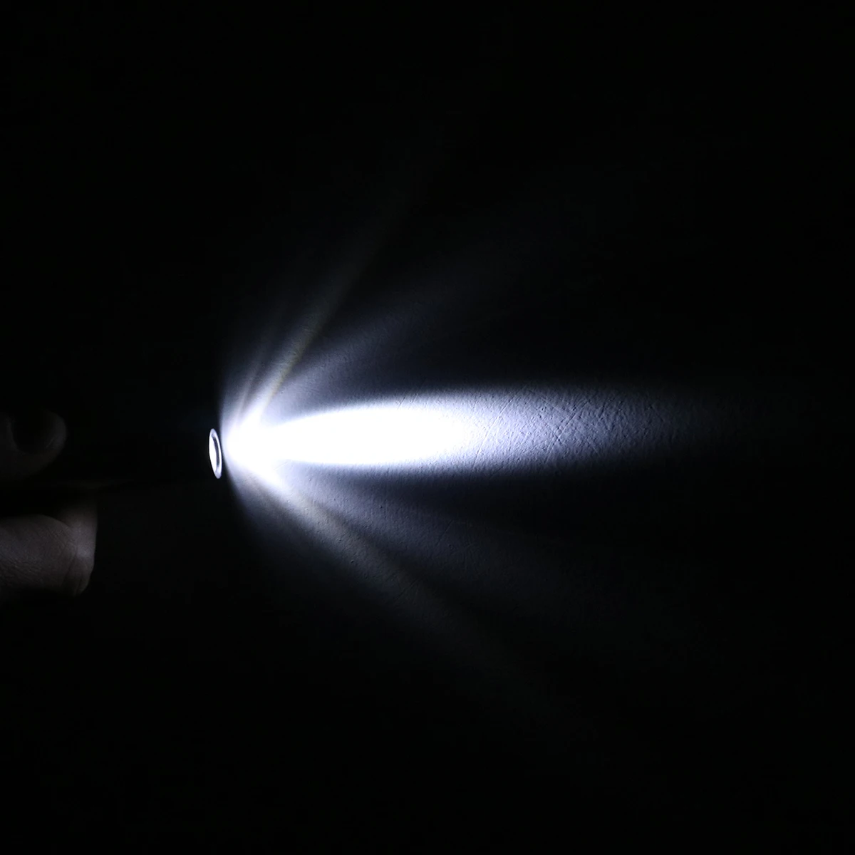 Ultra Bright Led Pen Light Flashlight Mini Pocket Powered By 2 Aaa Batteries High-Strength Aluminum Alloy Compact Durable