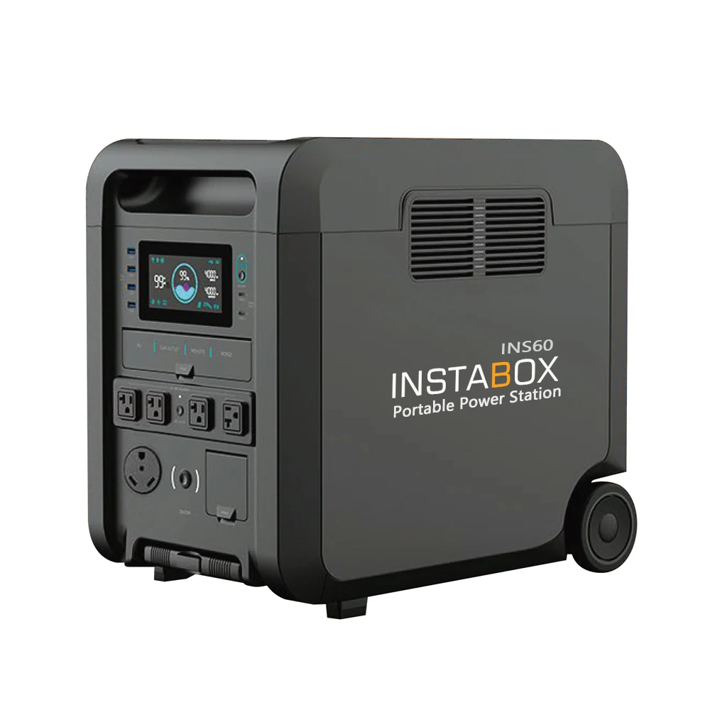 UPS Function 4200W Portable Power Station Solar Powered Generator Energy Storage For Household Outdoor