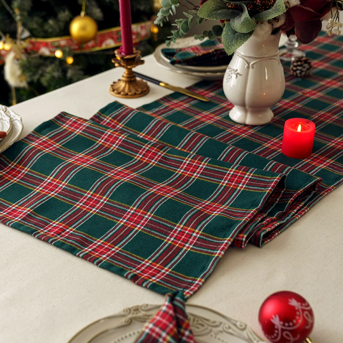 Premium-Atmosphere Table Runners, Restaurant & Hotel-Specific Table Mats & Tablecloths, Party Tableware Mats, Checkered Napkins