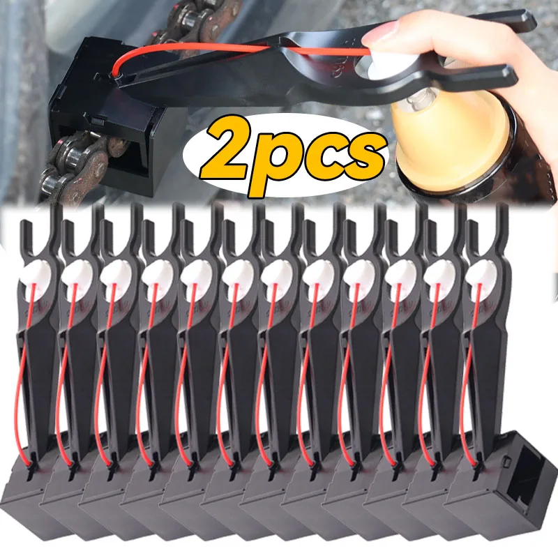 

Motorcycle Chain Cleaning and Maintenance Oiler Chain No Wax Chain Cleaner Attachment Lube Applicator Clean and Maintenance Tool