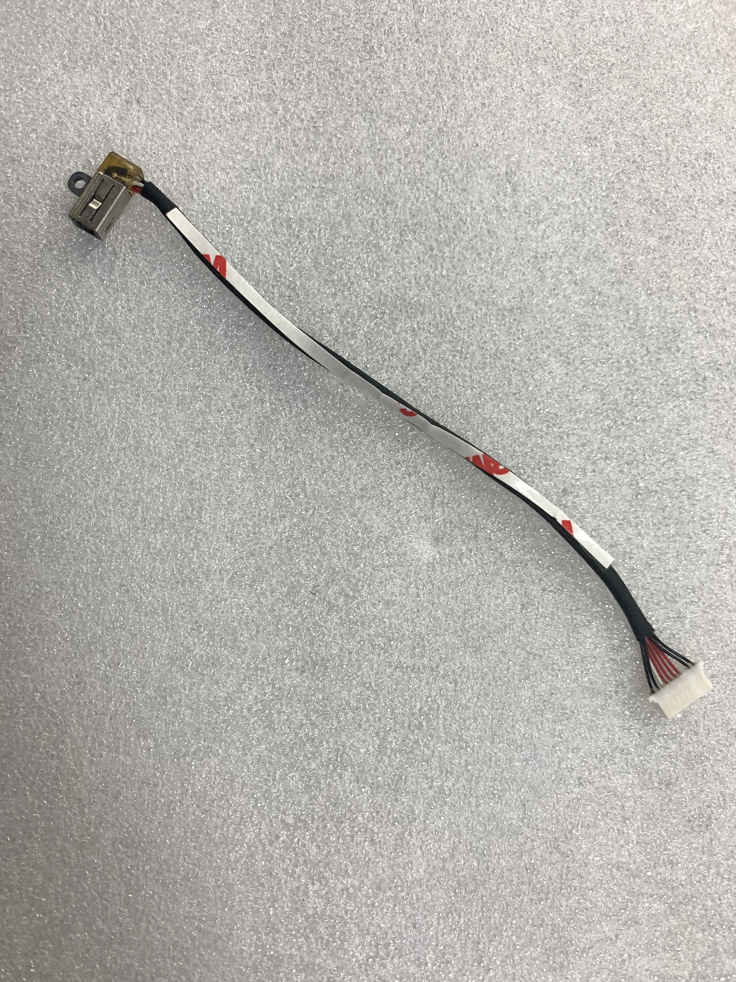 

КАБЕЛЬ ПИТАНИЯ ПОСТОЯННОГО ТОКА постоянного тока для порта зарядки HP Spectre 15-DF 15-DF1033DX 15-DF1040NR