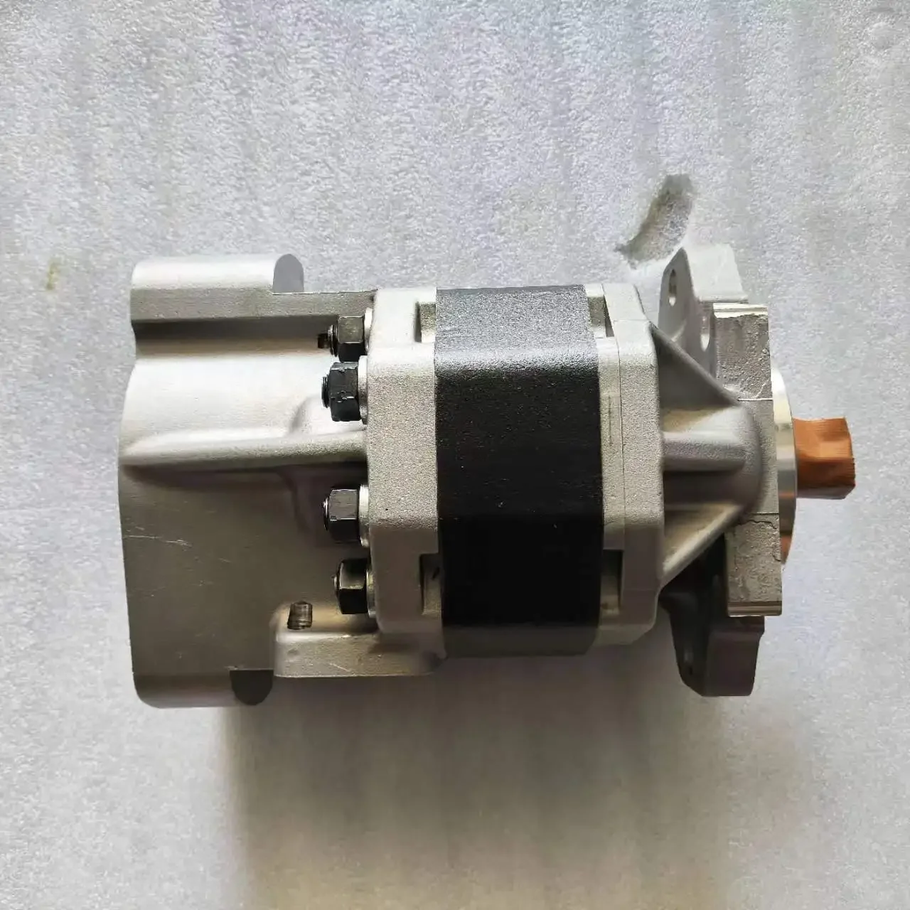 High-Quality Construction Machinery Parts Wheel Loader WA380 WA380Z Hydraulic Gear Pump 705-94-01070