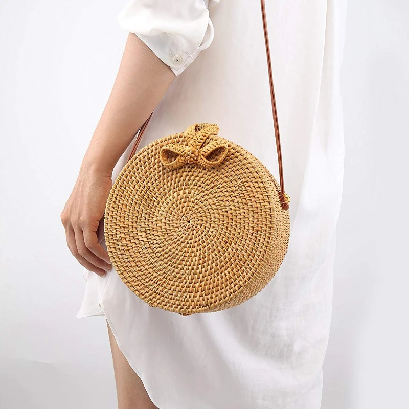 2023 New Bali Vintage Handmade Crossbody Leather Bag Round Beach Bag Girls Circle Rattan Bag Small Bohemian Shoulder Bag Women