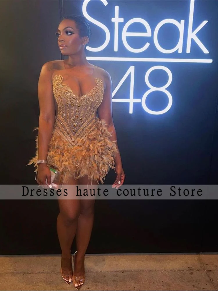 

Sparkly Gold Diamonds Short Prom Dress Glitter Bead Crystal Rhinestones Mini Cocktail Dresses Feathers Birthday Party Dress 2024