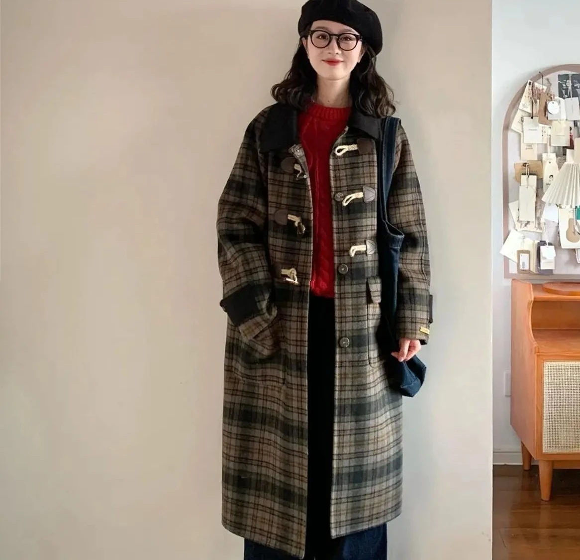 

Improved Women's Woolen Coat Autumn Winter High-End Sensation New Style Short Length Five Sleeve Length Fur Collar