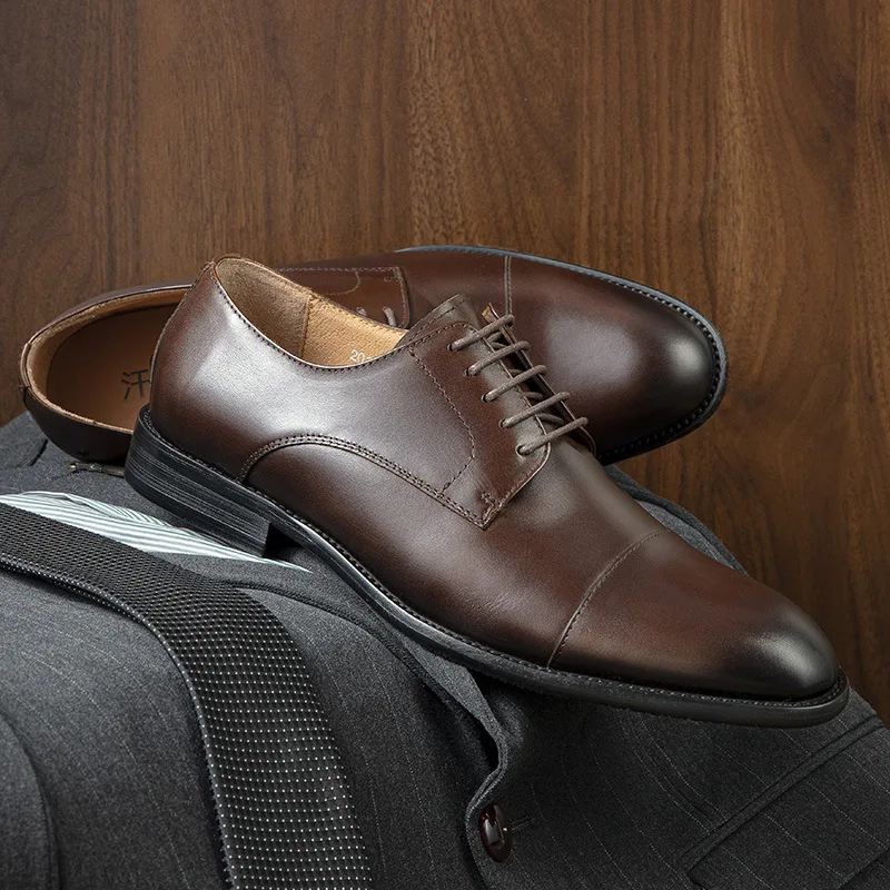 

Men Derby Shoes Solid Leather Low Heel Professional Classic Business Banquet Men Shoes
