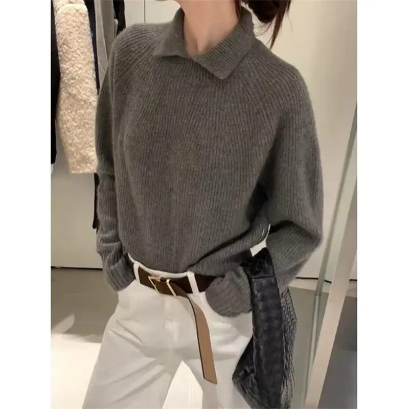 

Exquisite Small Lapel Versatile Sweater for Women, Autumn and Winter, New Loose Fit, Slim Fit Top, Knitted Inner Layer Thick.