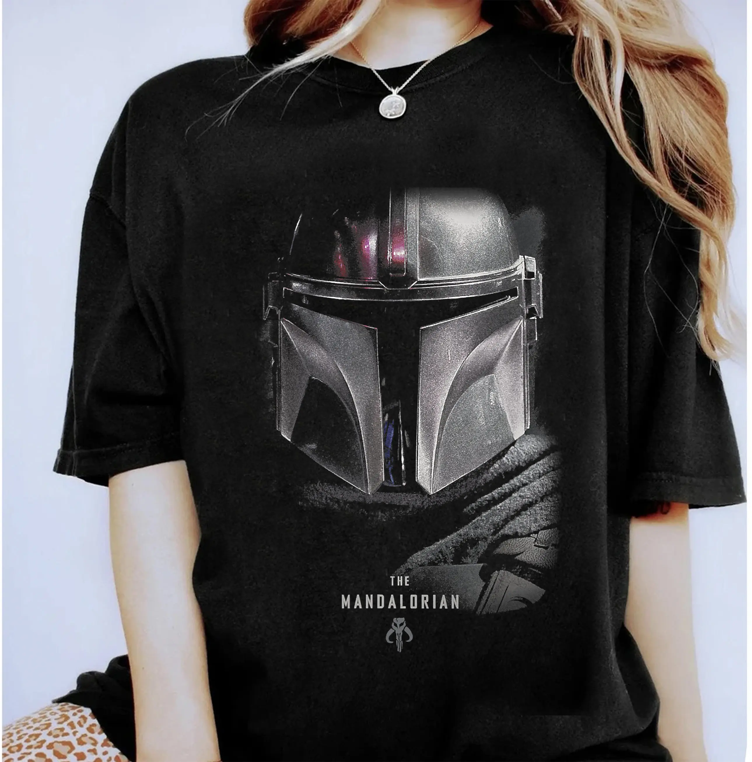 Star Wars Darth Vader Bounty Hunter Casco Camisa Star Wars Celebración Galaxy's Edge Día de Star Wars Walt Disney World