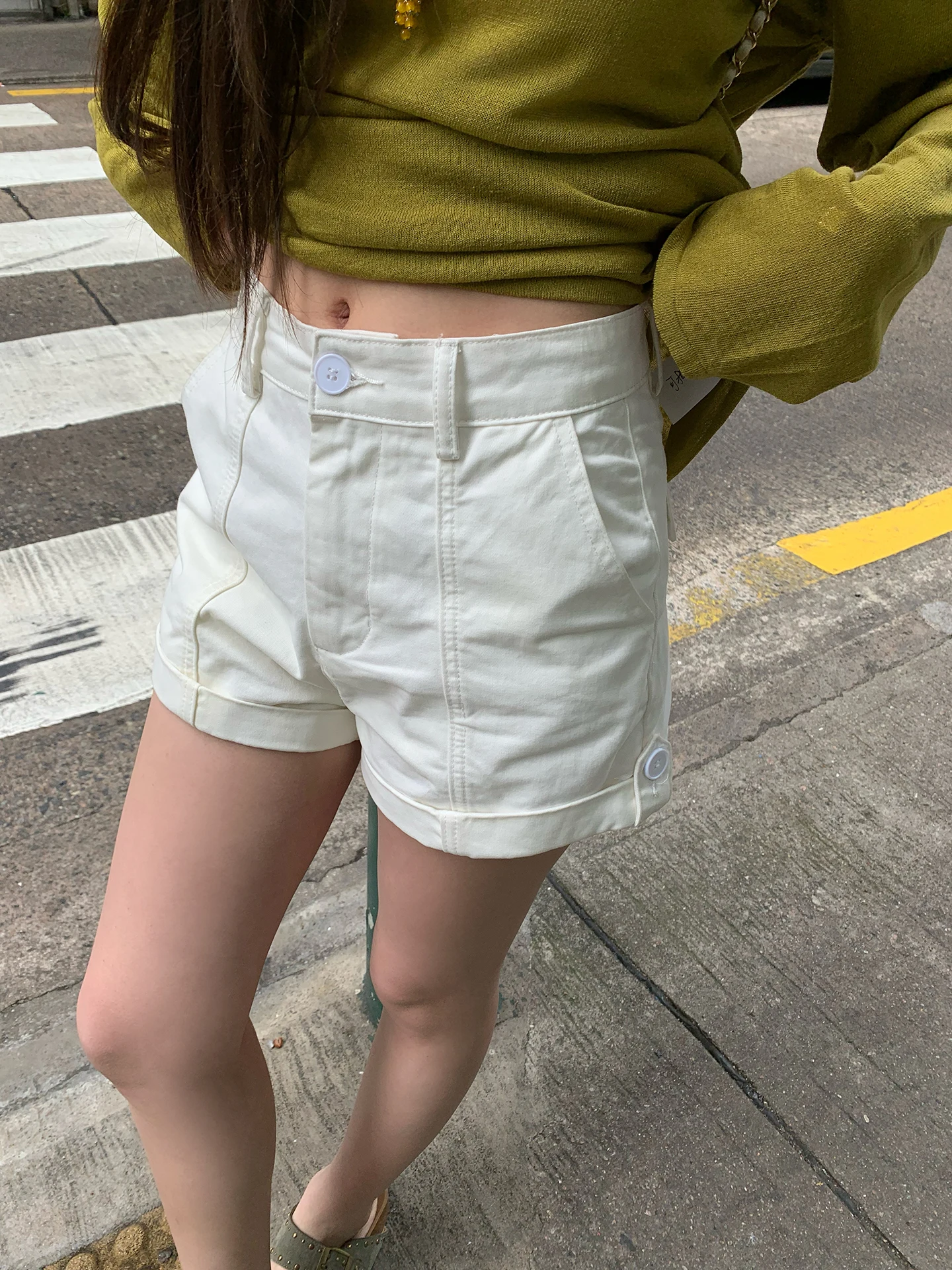 

Женские джинсовые шорты с низкой талией из хлопка, летние, 2026, новый стиль, однотонные, прямого кроя, сексуальные, утягивающие, в американском стиле