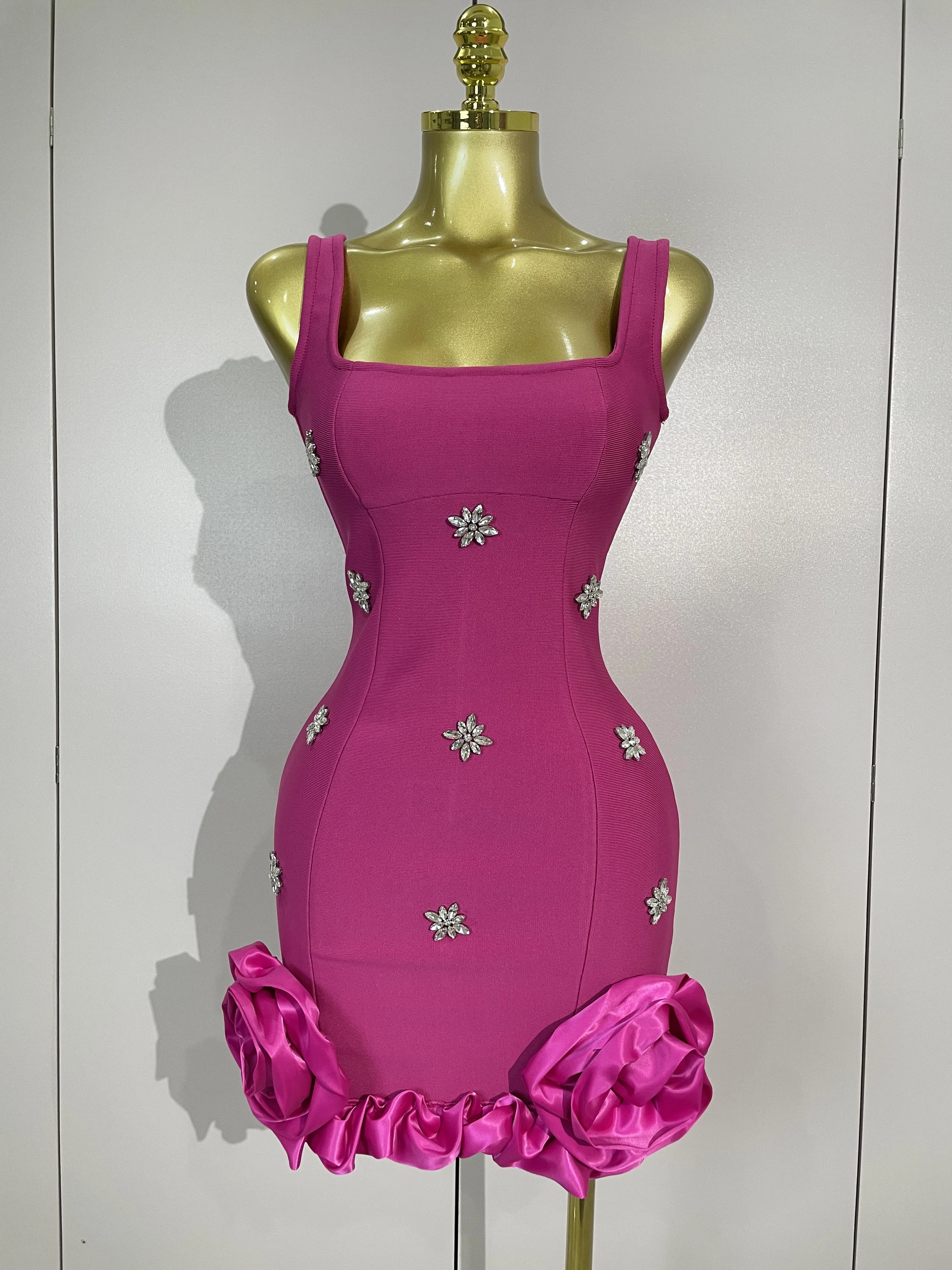 

Sparkly Rhinestone Sexy Square Collar Bodycon Mini Bandage Dress Women Celebrate Evening Party Elegant Luxury Birthday Dress