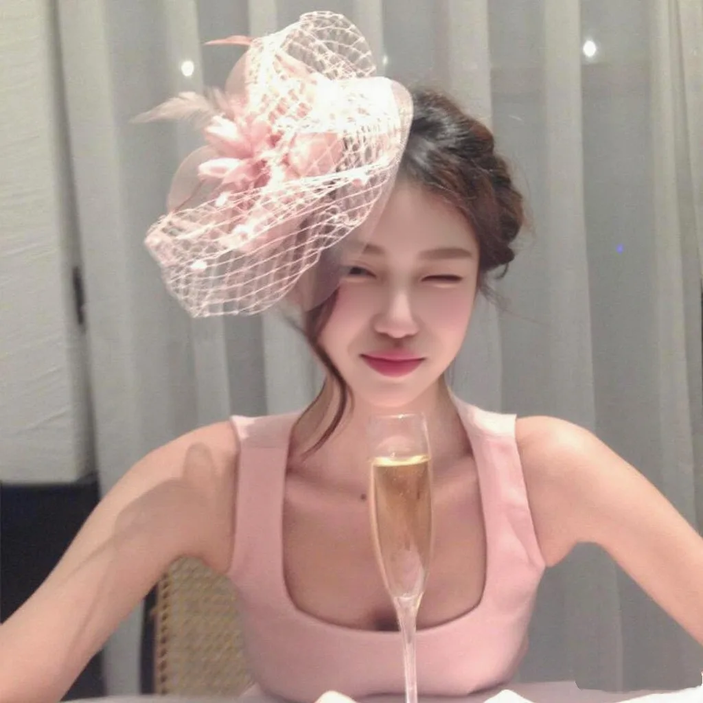 Women French Pink Tulle Fascinator Hat Bride Veil Hair Accessory Elegant Mini Top Hat for Birthday Wedding Evening Party