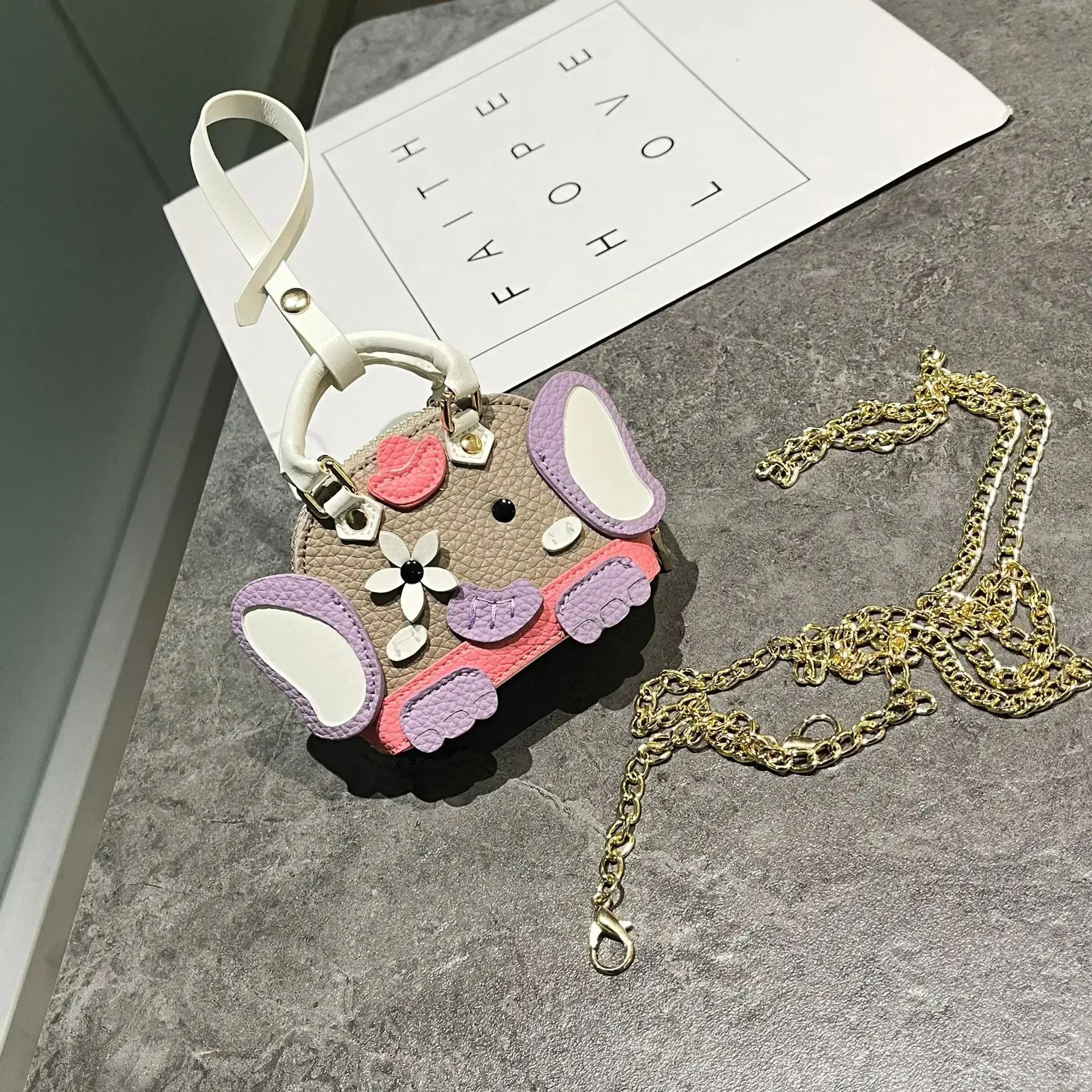 2024 New  animal mini bag Mini pink mouth red envelope headphone  bag high-end texture bag woman Keychains